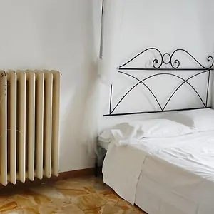 Homestay Urban, Florence